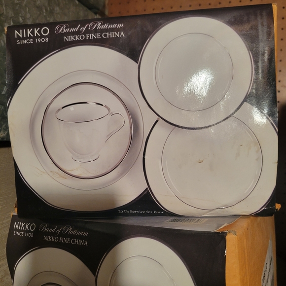 Nikko fine china 20 piece set - Picture 3 of 3